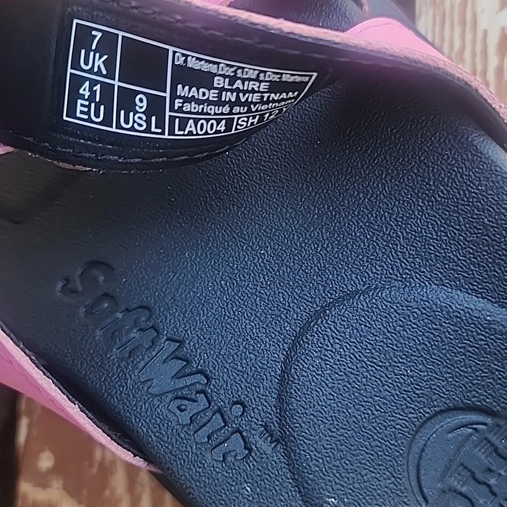 Dr. Martens Women Blaire Platform Sandals women size 9 NWOT - Picture 7 of 7